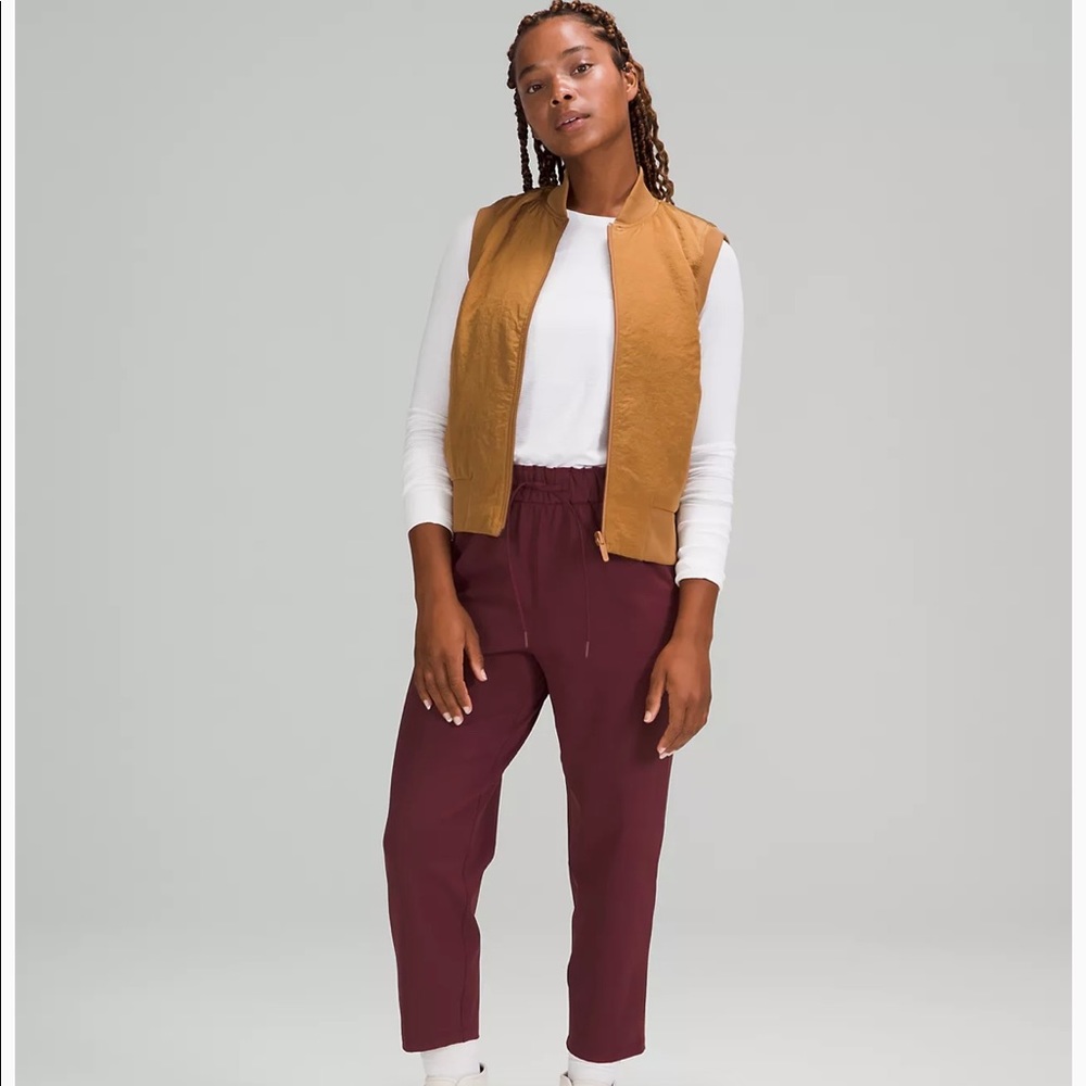 Lulu non stop bomber vest